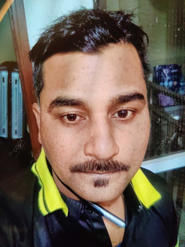 Chef from COOX at bookings. Professional cooks chefs at home