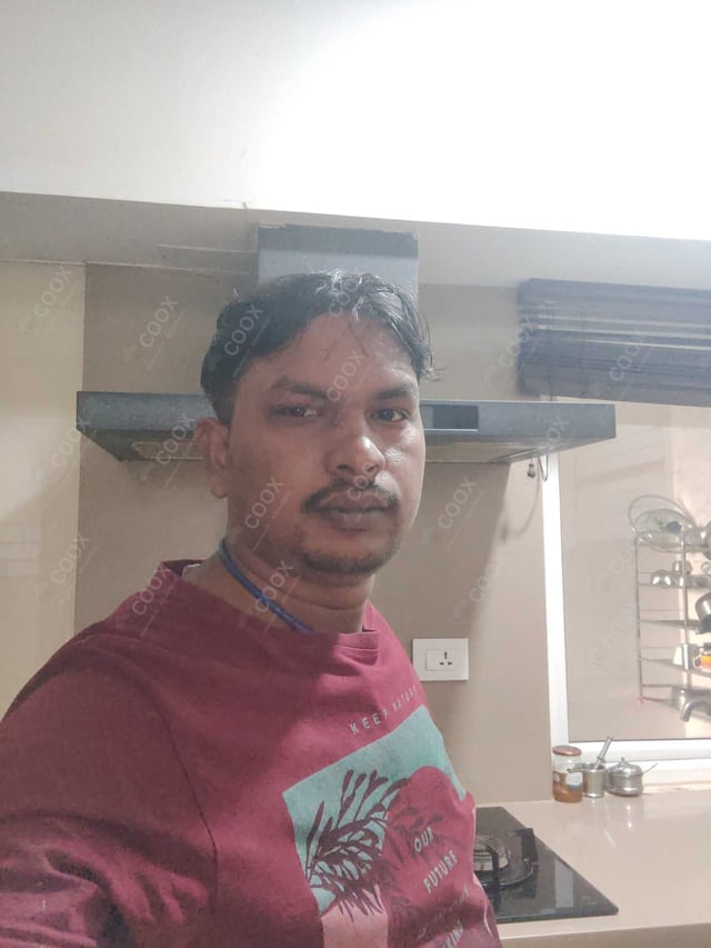 Chef from COOX at bookings. Professional cooks chefs at home