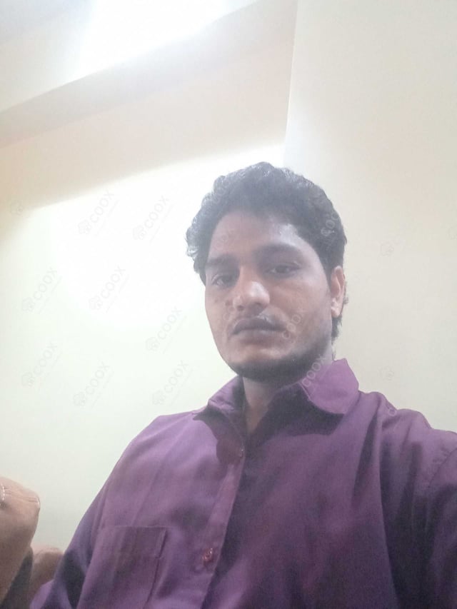 Chef from COOX at bookings. Professional cooks chefs at home
