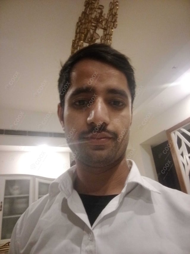 Chef from COOX at bookings. Professional cooks chefs at home
