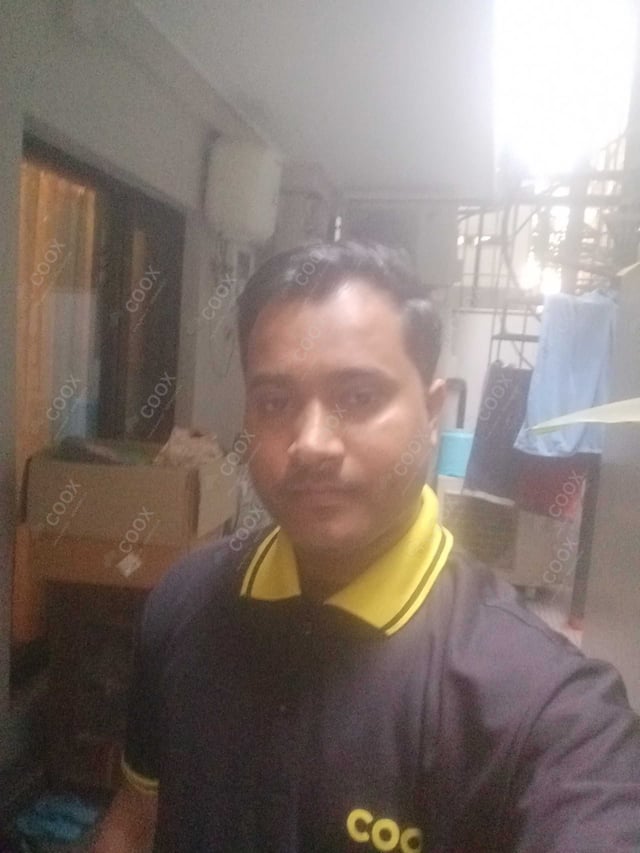 Chef from COOX at bookings. Professional cooks chefs at home