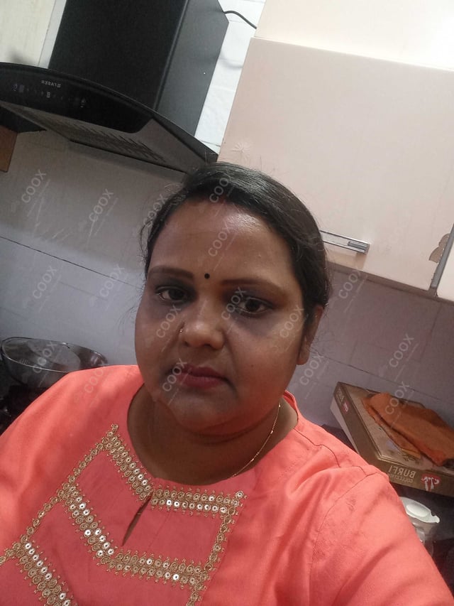 Chef from COOX at bookings. Professional cooks chefs at home
