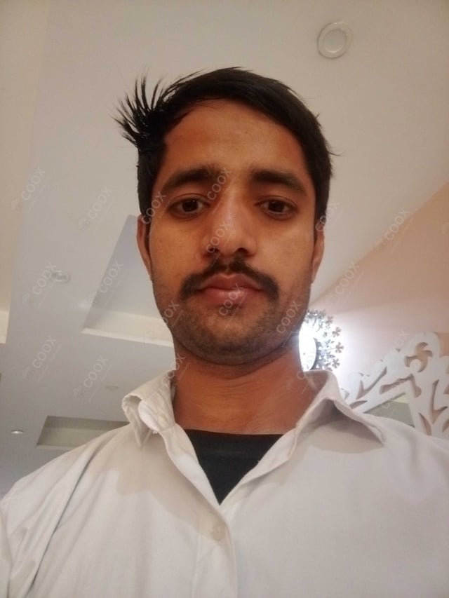 Chef from COOX at bookings. Professional cooks chefs at home
