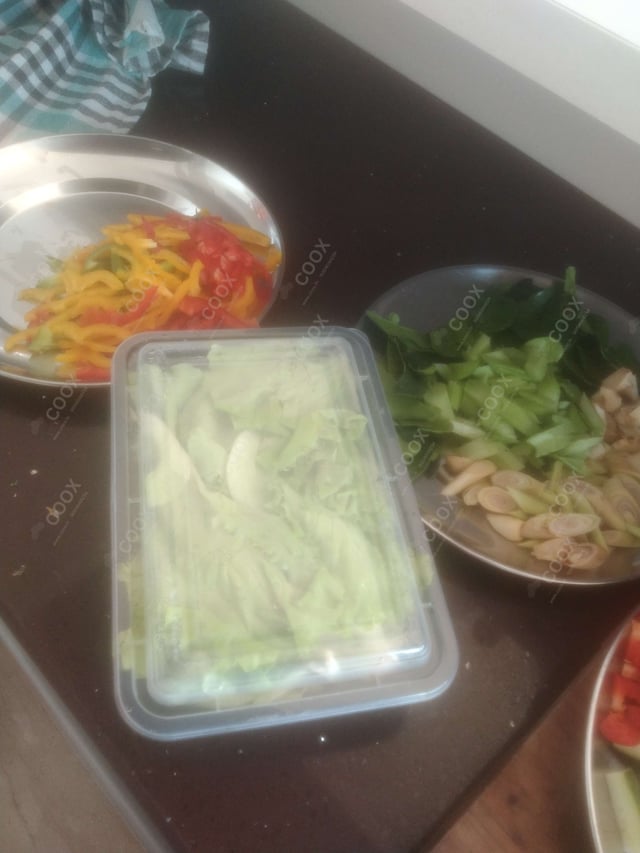 Delicious Taco Salad prepared by COOX