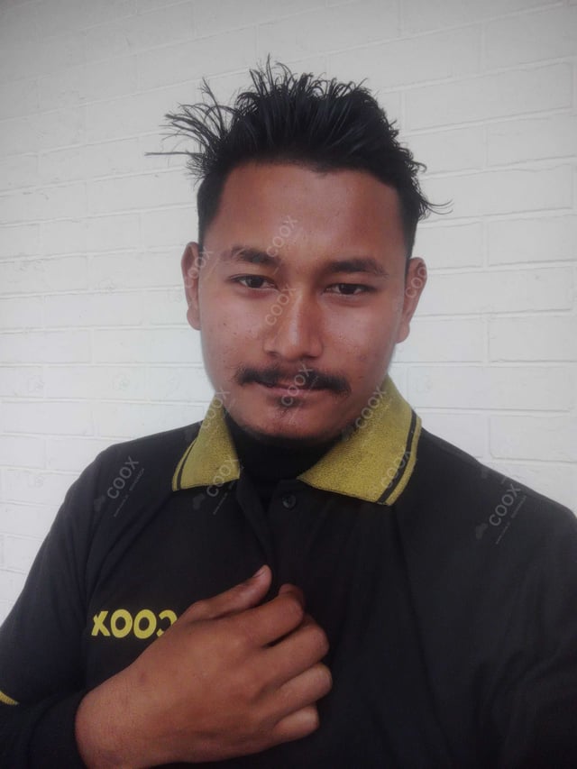 Chef from COOX at bookings. Professional cooks chefs at home