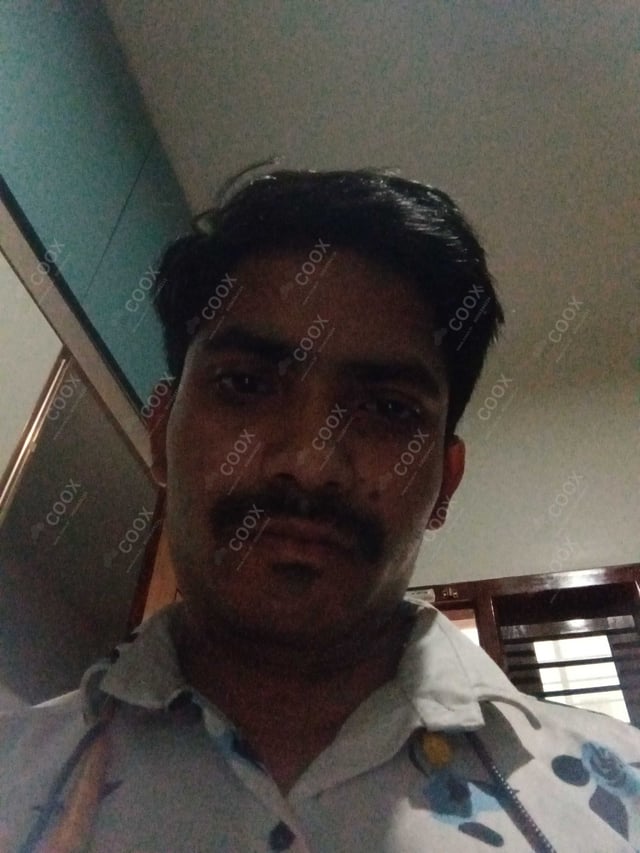 Chef from COOX at bookings. Professional cooks chefs at home