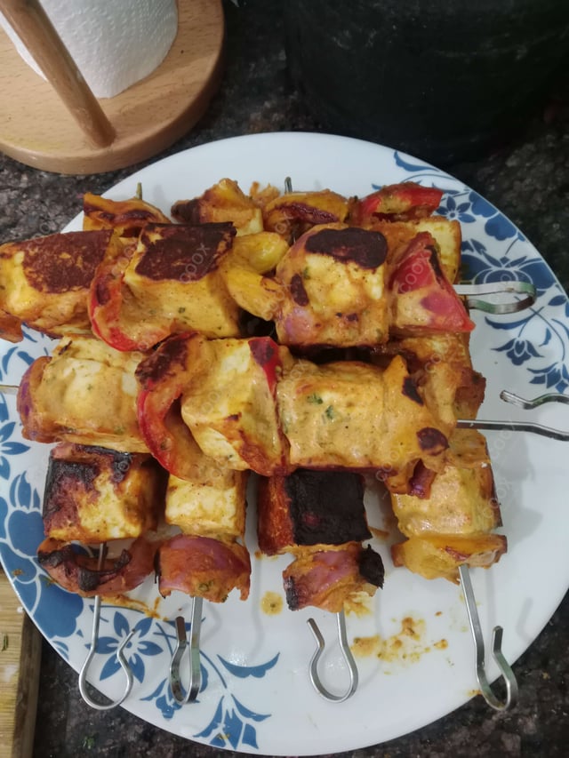 Delicious Paneer Tikka prepared by COOX