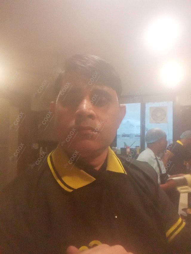 Chef from COOX at bookings. Professional cooks chefs at home