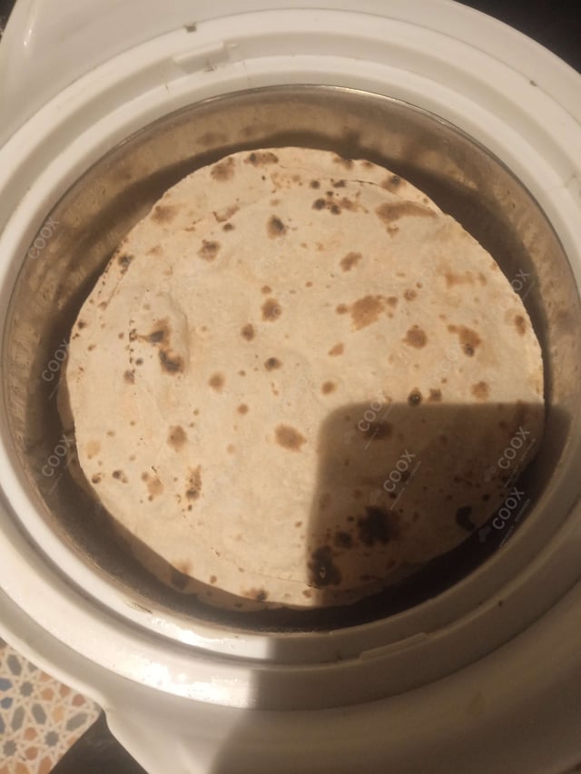 Delicious Tawa Rotis prepared by COOX