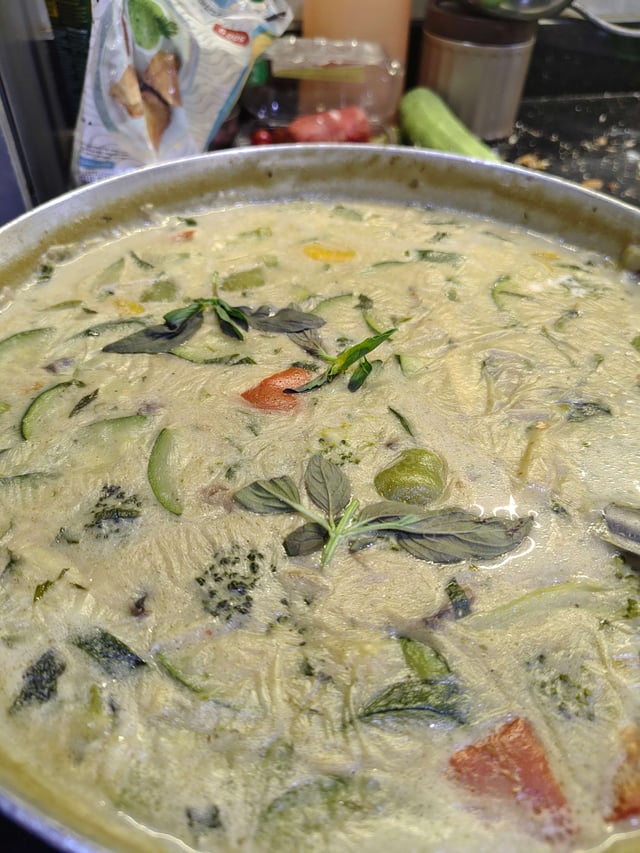 Delicious Green Thai Curry prepared by COOX