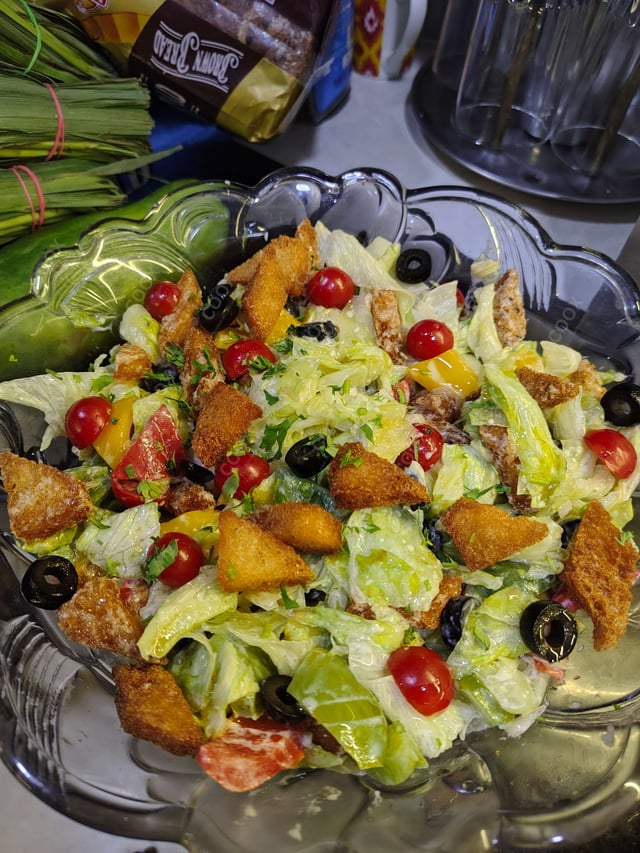 Delicious Fattoush Salad prepared by COOX