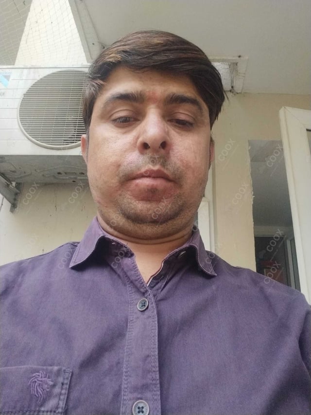 Chef from COOX at bookings. Professional cooks chefs at home