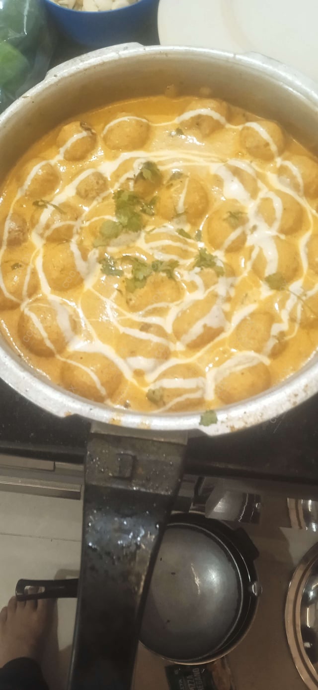 Delicious Malai Kofta (White Gravy) prepared by COOX