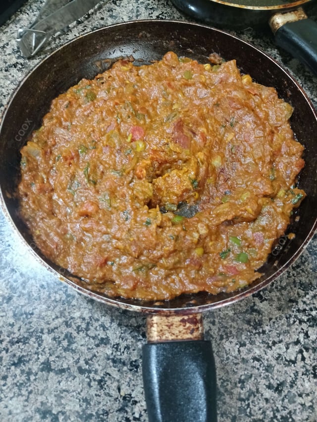 Delicious Pav Bhaji prepared by COOX