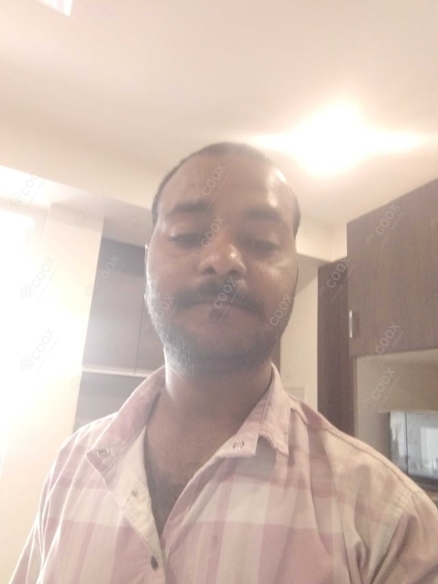 Chef from COOX at bookings. Professional cooks chefs at home