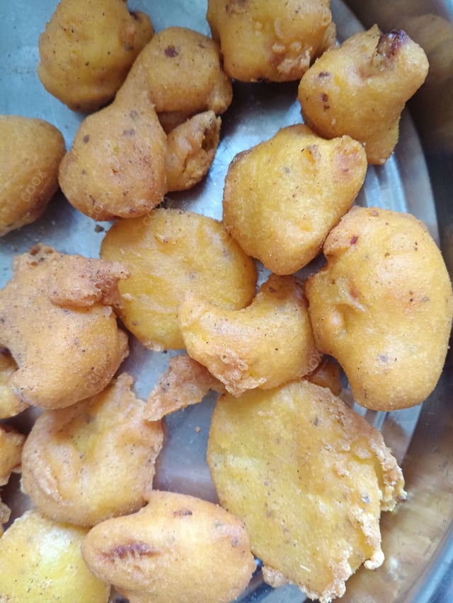 Delicious Mix Pakode prepared by COOX