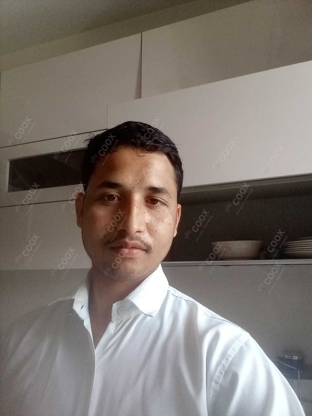 Chef from COOX at bookings. Professional cooks chefs at home