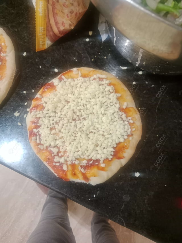 Delicious Veg Pizza prepared by COOX