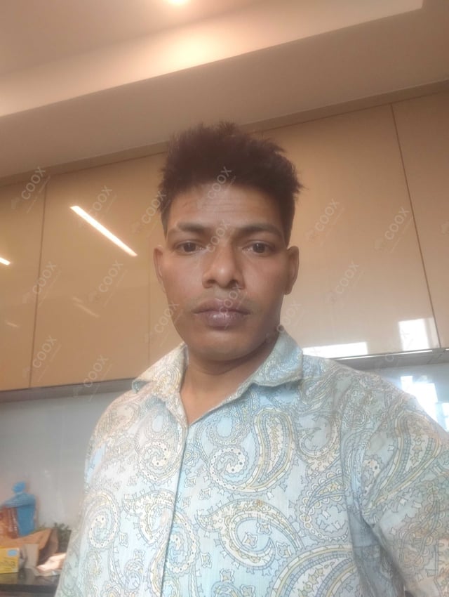 Chef from COOX at bookings. Professional cooks chefs at home