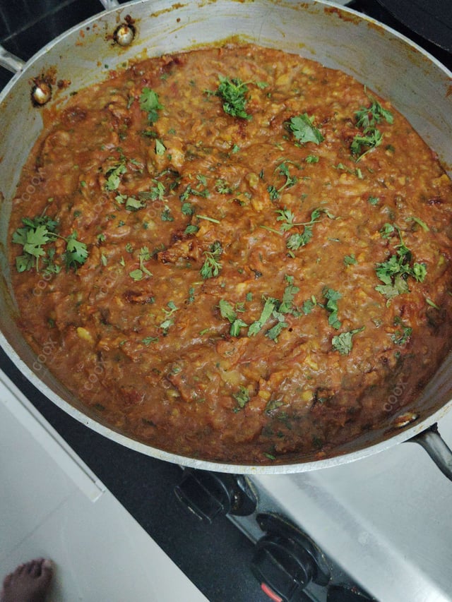 Delicious Pav Bhaji prepared by COOX