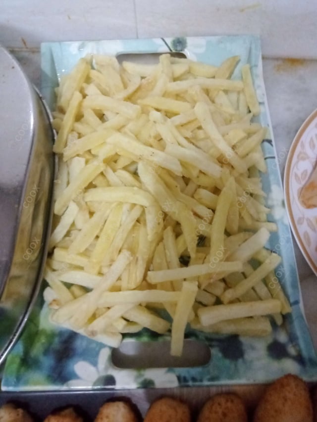 Delicious French Fries prepared by COOX