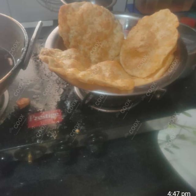 Delicious Bhature prepared by COOX
