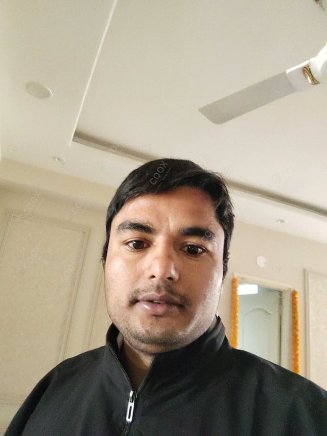 Chef from COOX at bookings. Professional cooks chefs at home