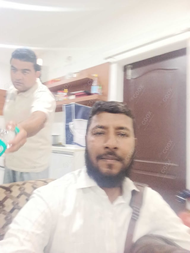 Chef from COOX at bookings. Professional cooks chefs at home