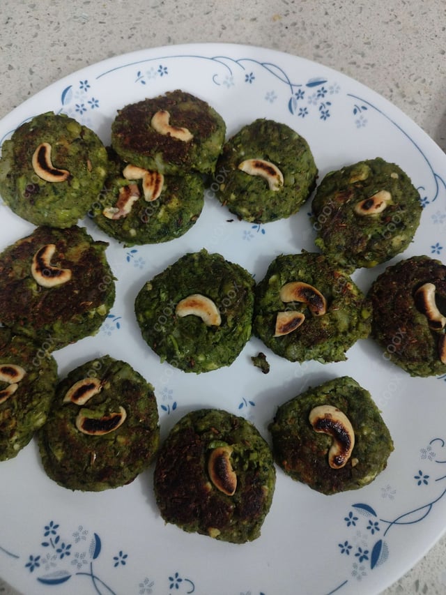 Delicious Hariyali Kebab prepared by COOX