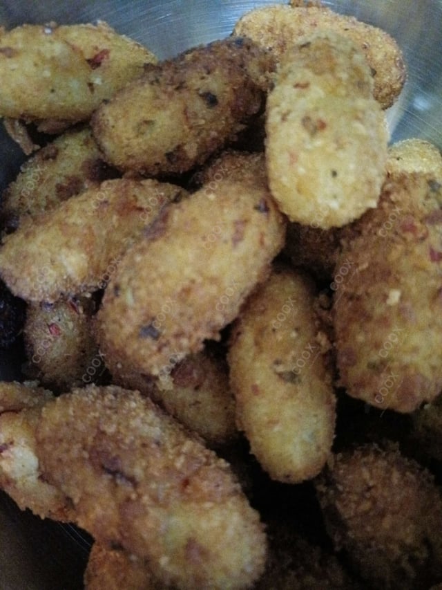 Delicious Veg Cutlets prepared by COOX
