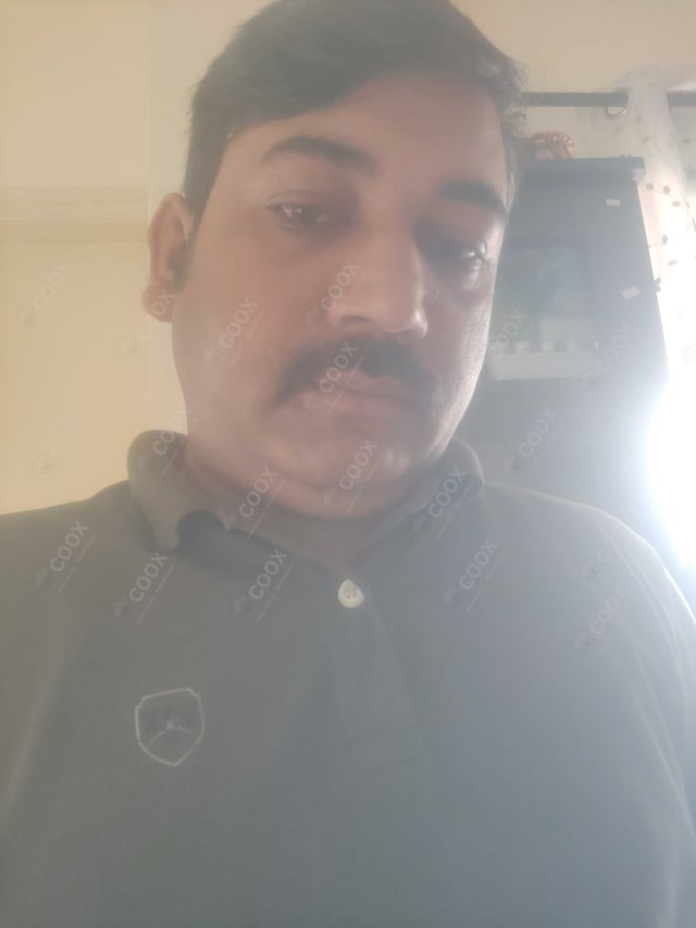 Chef from COOX at bookings. Professional cooks chefs at home