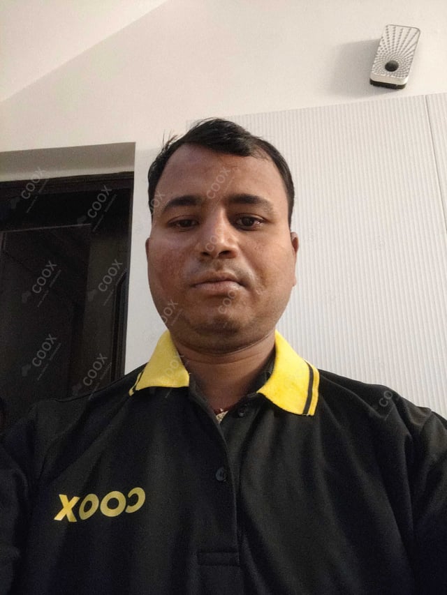Chef from COOX at bookings. Professional cooks chefs at home