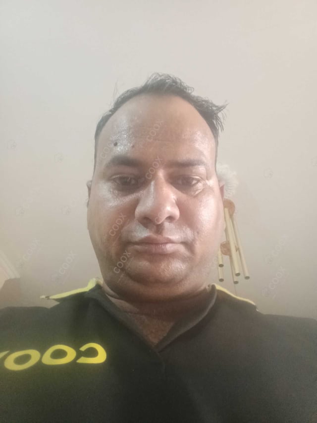 Chef from COOX at bookings. Professional cooks chefs at home