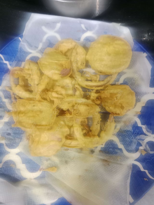 Delicious Mix Pakode prepared by COOX