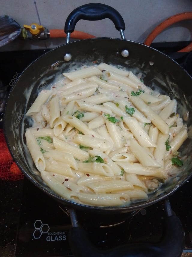 Delicious Pasta in White Sauce prepared by COOX