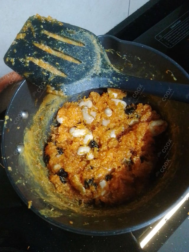 Delicious Gajar ka Halwa prepared by COOX