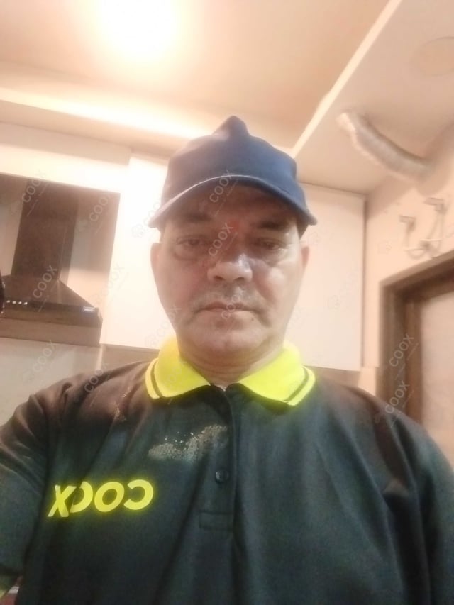 Chef from COOX at bookings. Professional cooks chefs at home