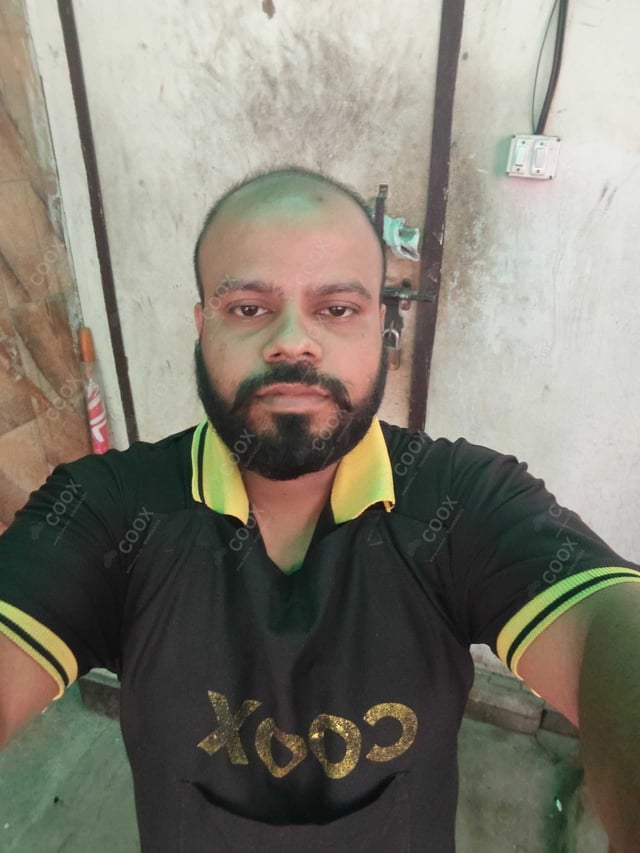 Chef from COOX at bookings. Professional cooks chefs at home