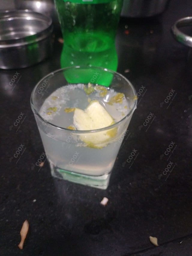 Delicious Virgin Mojito prepared by COOX