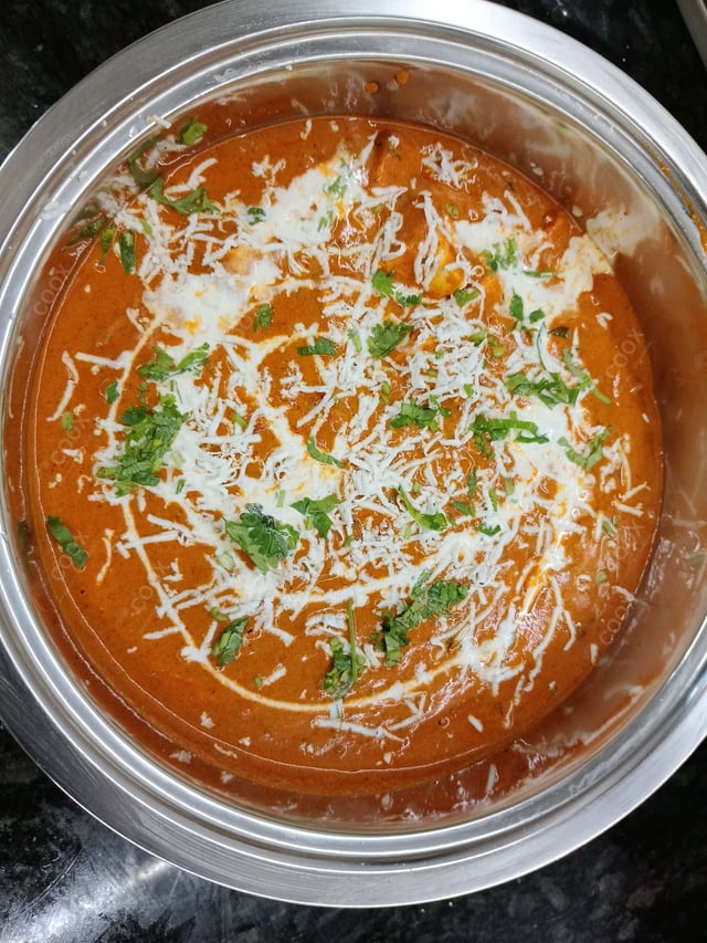 Delicious Paneer Lababdar prepared by COOX