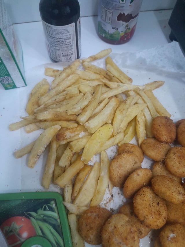 Delicious French Fries prepared by COOX