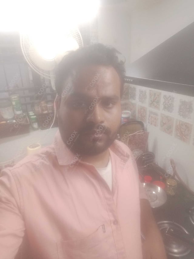 Chef from COOX at bookings. Professional cooks chefs at home
