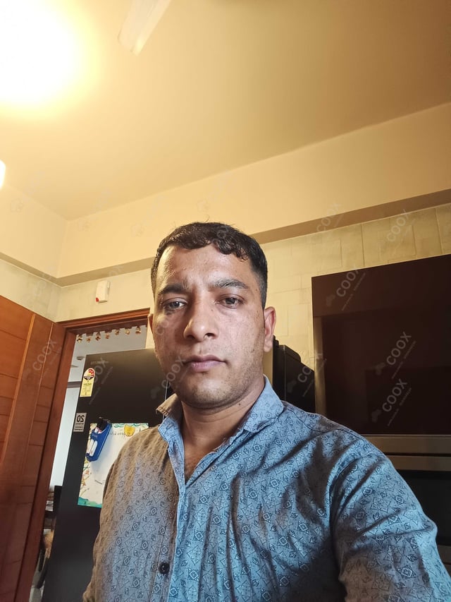 Chef from COOX at bookings. Professional cooks chefs at home
