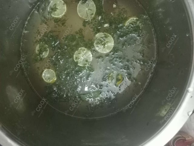 Delicious Virgin Mojito prepared by COOX