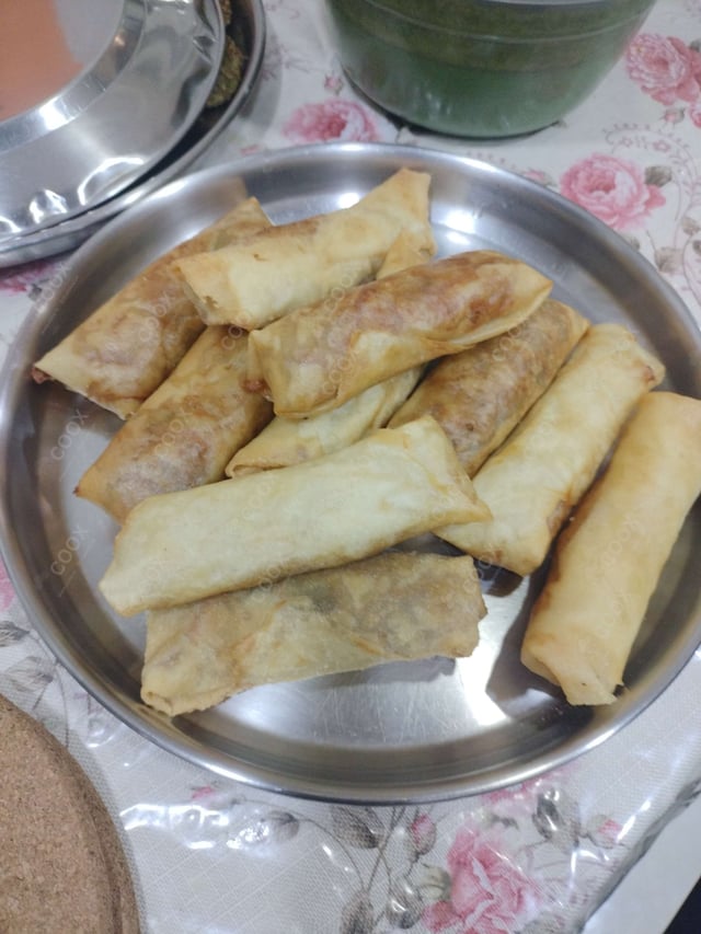 Delicious Veg Spring Rolls prepared by COOX